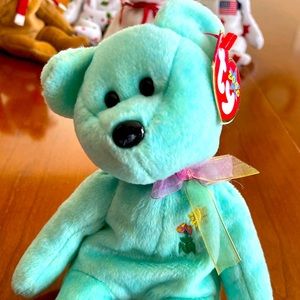 TY ARIEL BEANIE BABY, new with tags.